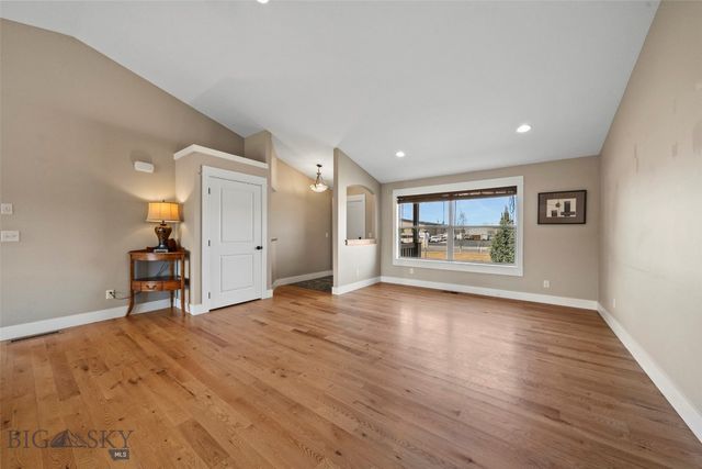 88 Riverway Road, Belgrade, MT 59714