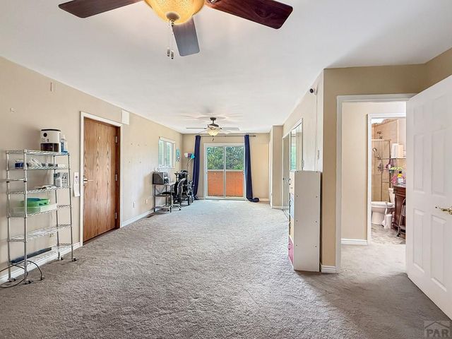 6 Hastings Dr, Pueblo, CO 81001
