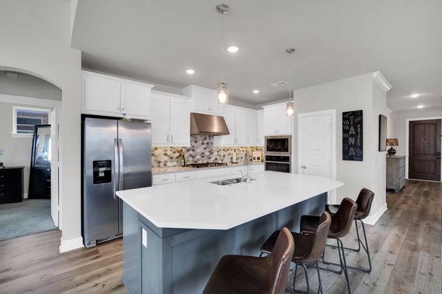 2403 High Bluff Drive, Mansfield, TX 76063