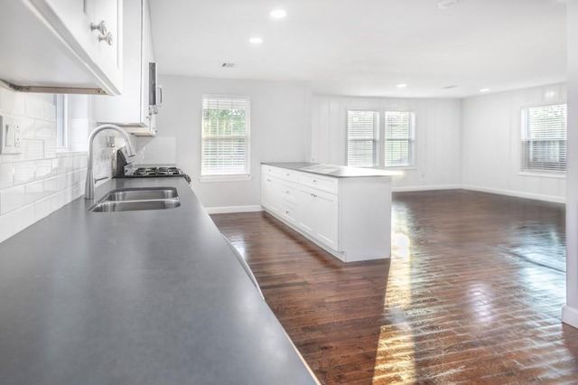 3234 Berry Street, Houston, TX 77004