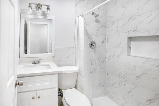 3234 Berry Street, Houston, TX 77004