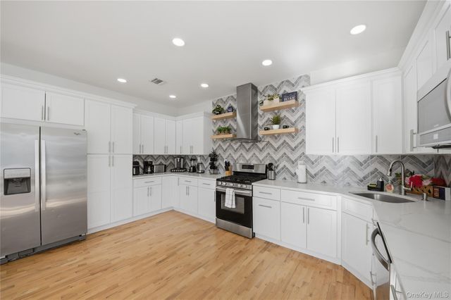 4 Picnic Woods Road, Clintondale, NY 12515