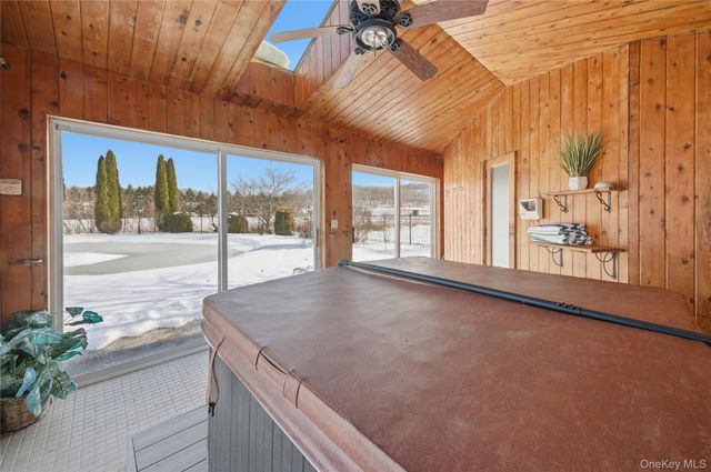 4 Picnic Woods Road, Clintondale, NY 12515