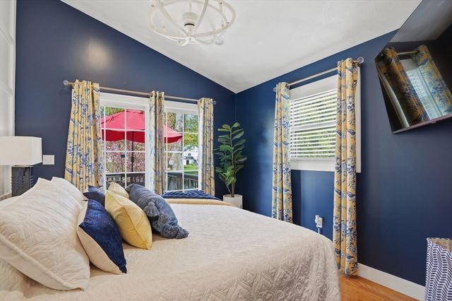 7 Park Villa Avenue, Worcester, MA 01606
