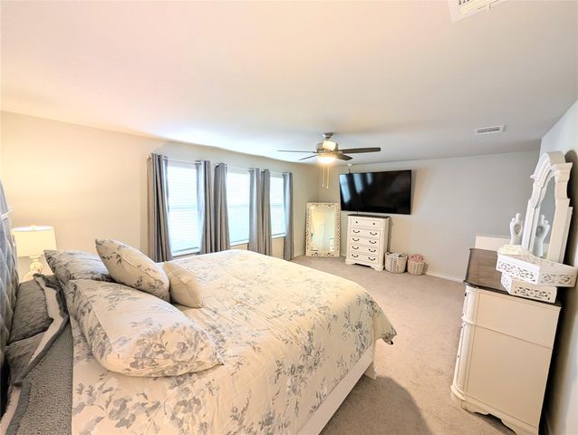 226 Thornless CIR, Buda, TX 78610