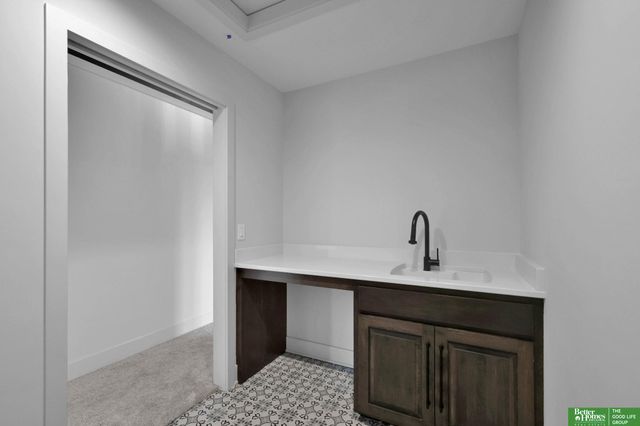 10908 S 98 Avenue Circle, Papillion, NE 68046