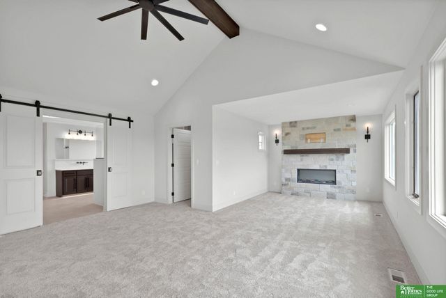 10908 S 98 Avenue Circle, Papillion, NE 68046