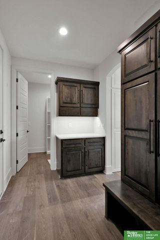 10908 S 98 Avenue Circle, Papillion, NE 68046