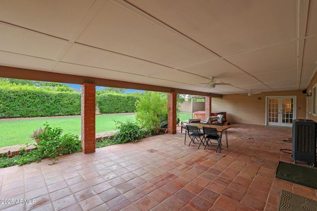 2226 E FAIRMOUNT Avenue, Phoenix, AZ 85016