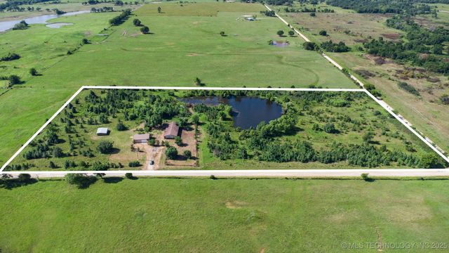 23140 Gun Club Road, Morris, OK 74445