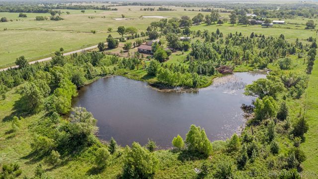 23140 Gun Club Road, Morris, OK 74445