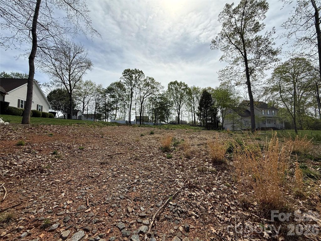 155 Greenwich Drive, Statesville, NC 28677