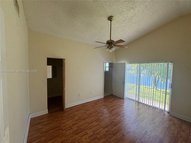 9957 W Elm Lane, Miramar, FL 33025