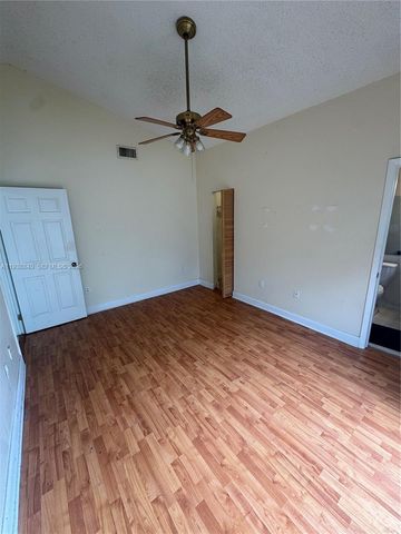 9957 W Elm Lane, Miramar, FL 33025