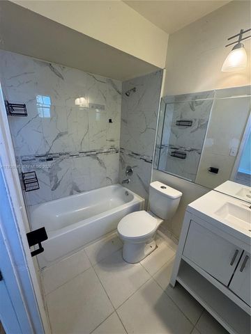 9957 W Elm Lane, Miramar, FL 33025