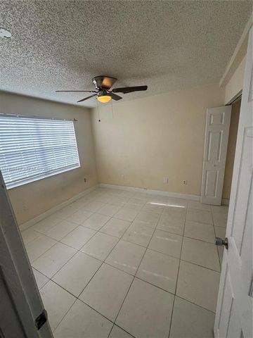 9957 W Elm Lane, Miramar, FL 33025
