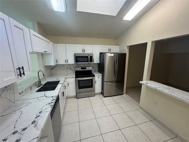 9957 W Elm Lane, Miramar, FL 33025