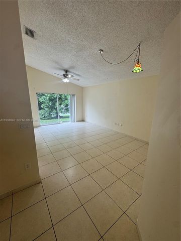 9957 W Elm Lane, Miramar, FL 33025