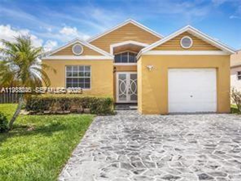 9957 W Elm Lane, Miramar, FL 33025