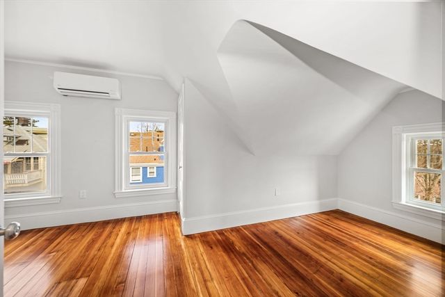 5 Hampstead Ln 2, Boston, MA 02130