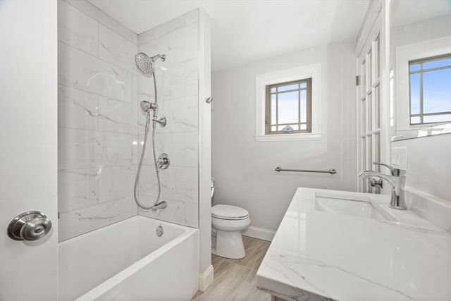 5 Hampstead Ln 2, Boston, MA 02130