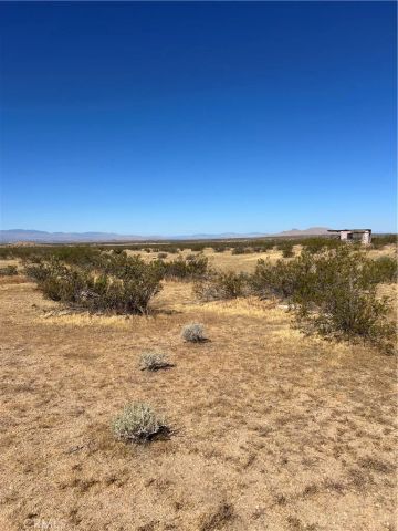 25229 E Avenue J, Lancaster, CA 93535