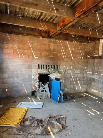 25229 E Avenue J, Lancaster, CA 93535
