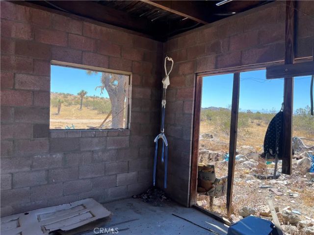 25229 E Avenue J, Lancaster, CA 93535
