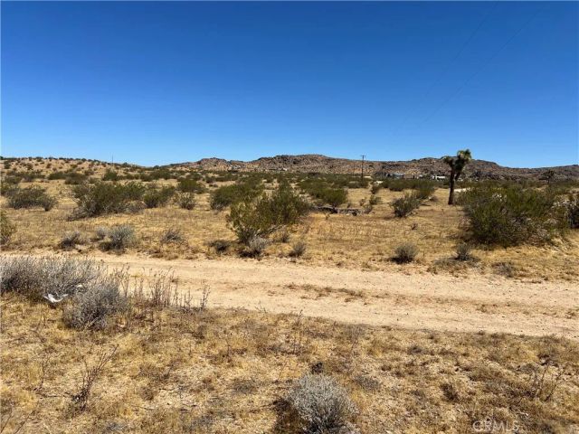 25229 E Avenue J, Lancaster, CA 93535