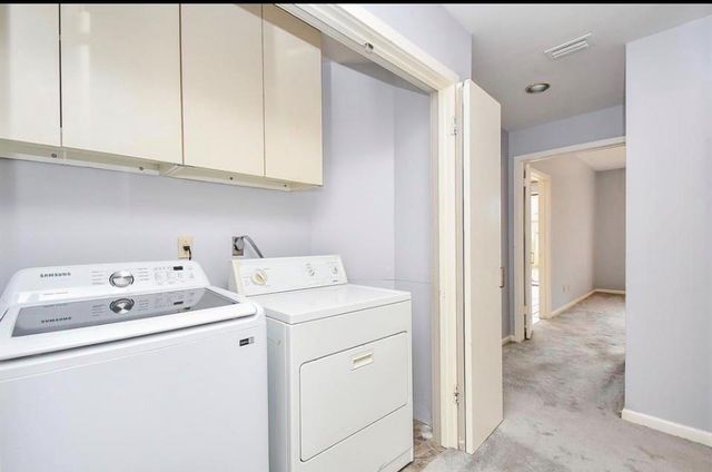 11747 Riverview Dr, Houston, TX 77077