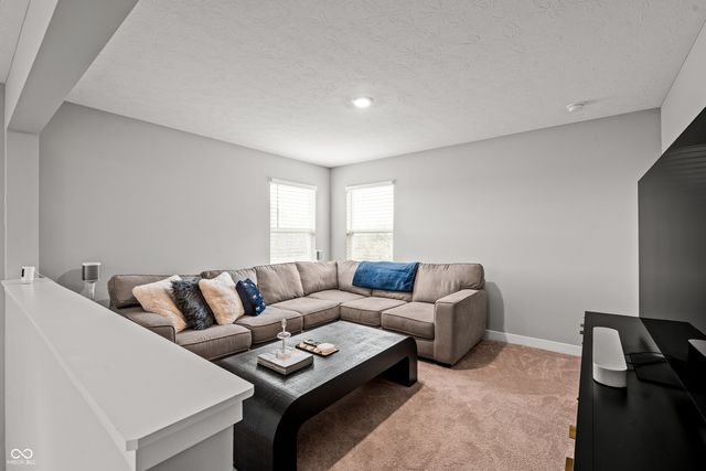 2155 Hengist Drive, Westfield, IN 46074