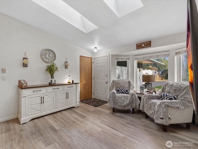 42629 May Creek Road, Gold Bar, WA 98251