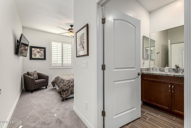 1184 W SILVER CREEK Lane, San Tan Valley, AZ 85140