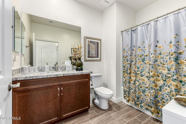 1184 W SILVER CREEK Lane, San Tan Valley, AZ 85140