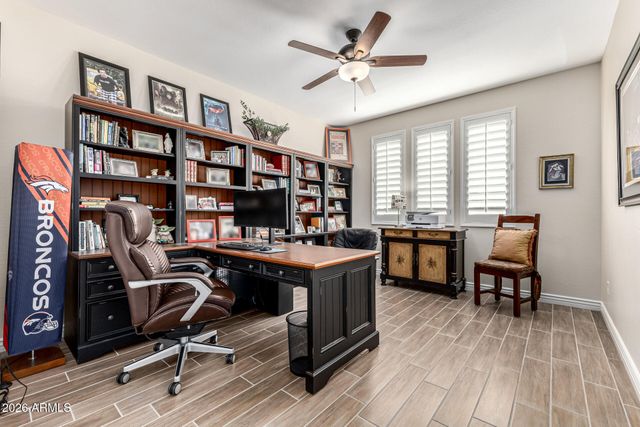 1184 W SILVER CREEK Lane, San Tan Valley, AZ 85140