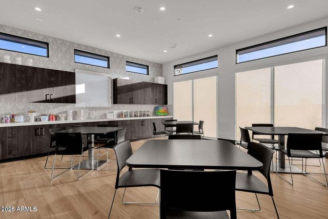 1184 W SILVER CREEK Lane, San Tan Valley, AZ 85140