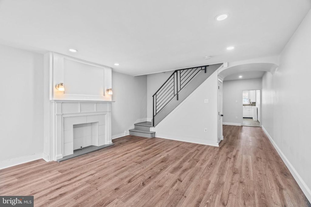7020 OGONTZ AVE, PHILADELPHIA, PA 19138 — photo 2