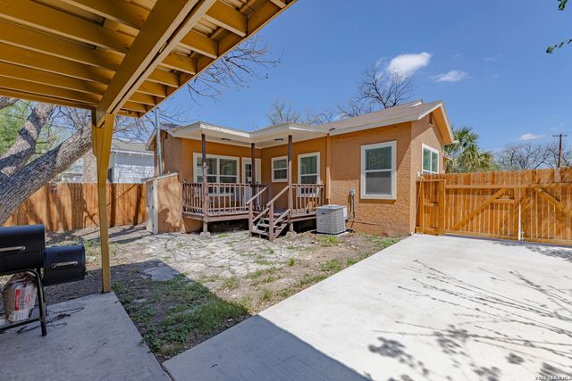311 Beal St, San Antonio, TX 78201
