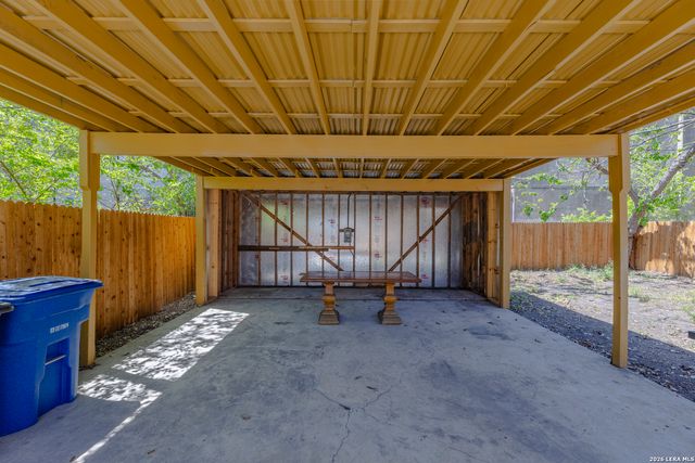 311 Beal St, San Antonio, TX 78201