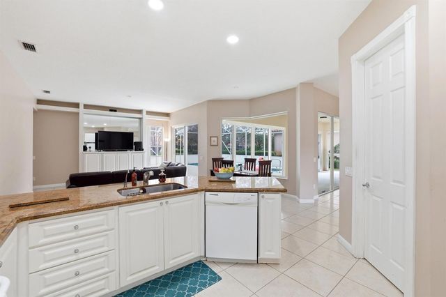 2810 Hancock Creek Road, West Palm Beach, FL 33411