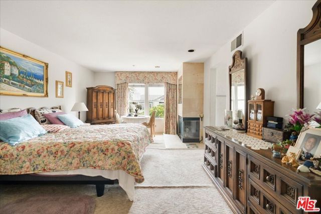 7307 Hannum Avenue, Culver City, CA 90230