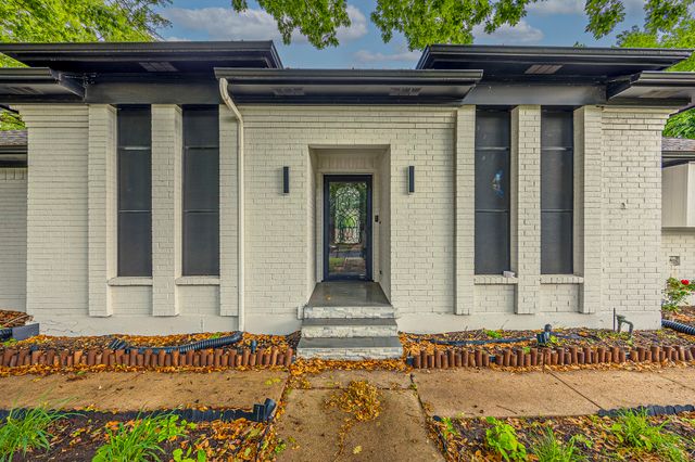 5117 Greensboro Drive, Sachse, TX 75048