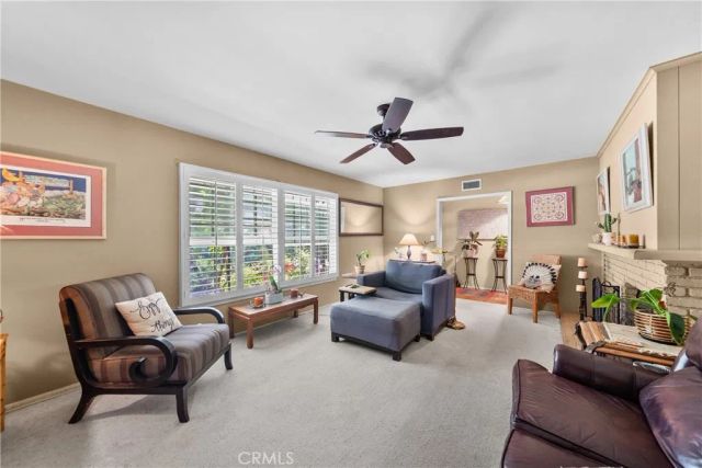 3506 Henrietta Ave, La Crescenta, CA 91214