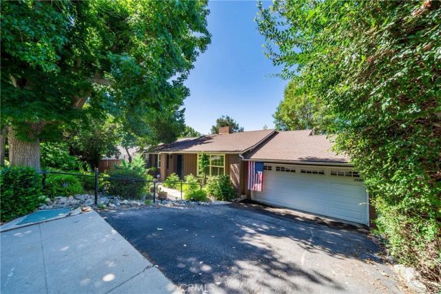 3506 Henrietta Ave, La Crescenta, CA 91214