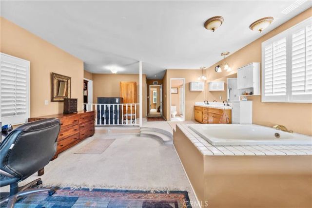 3506 Henrietta Ave, La Crescenta, CA 91214
