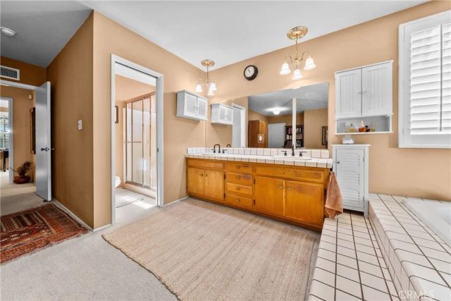 3506 Henrietta Ave, La Crescenta, CA 91214