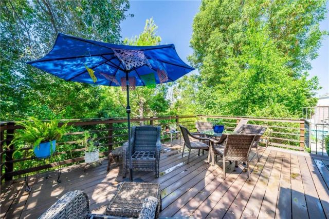 3506 Henrietta Ave, La Crescenta, CA 91214