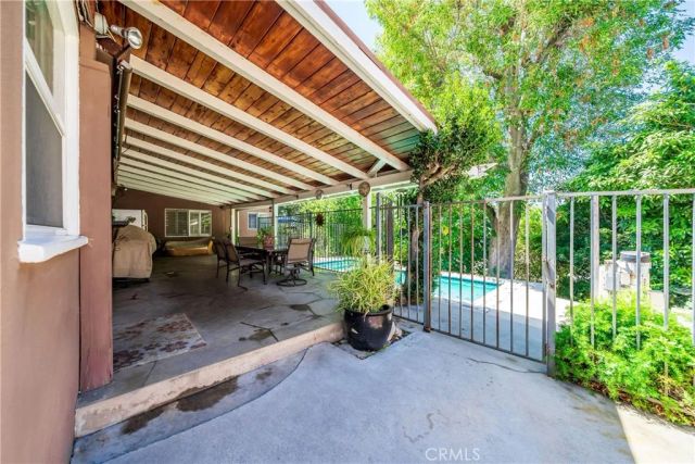 3506 Henrietta Ave, La Crescenta, CA 91214