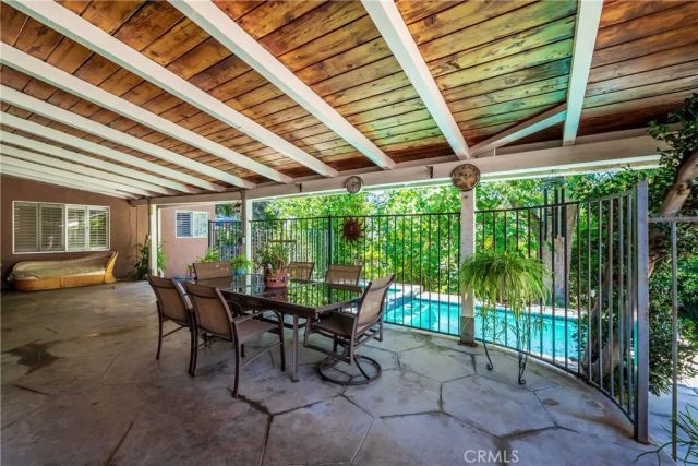 3506 Henrietta Ave, La Crescenta, CA 91214