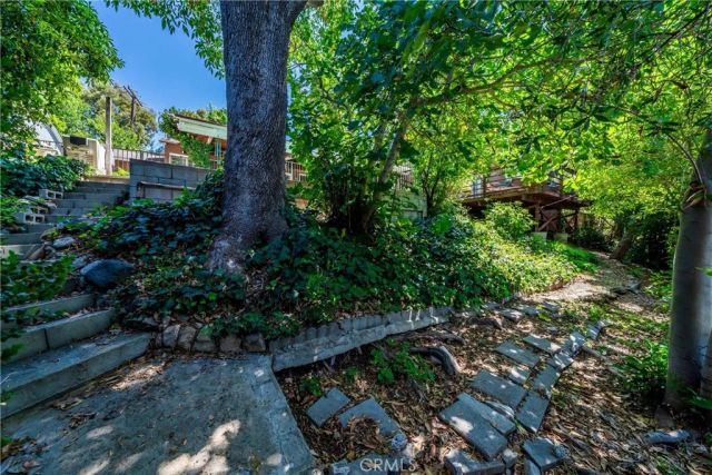3506 Henrietta Ave, La Crescenta, CA 91214